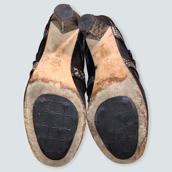 TARYN ROSE BOOT, NAPA LEATHER & FAUX REPTILE  SZ 6.5 - Picture 6 of 9